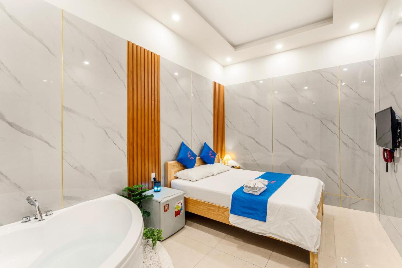 Kiss Hotel Tan Binh Ho Chi Minh City Exterior photo