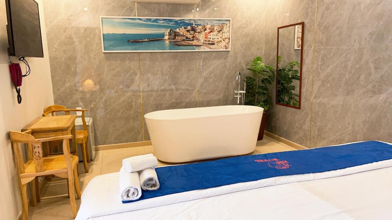 Kiss Hotel Tan Binh Ho Chi Minh City Exterior photo